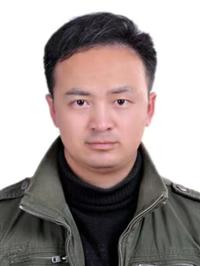 杨旭